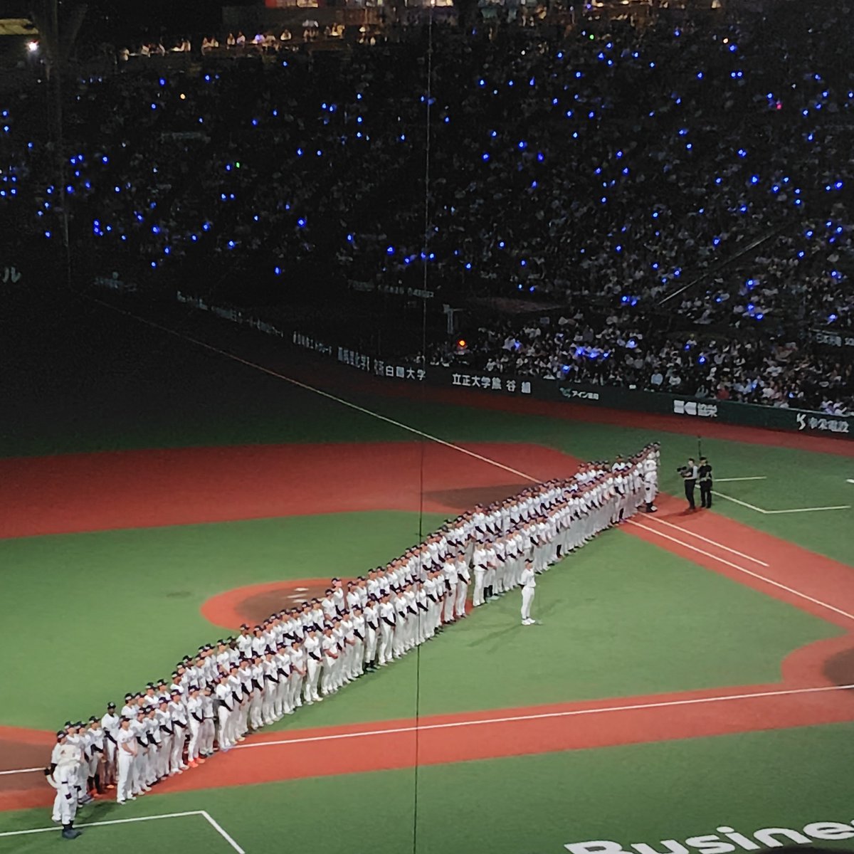 nextworld43's tweet photo. ホーム最終戦れおほー！🌟 https://t.co/lpeAhTEMf0