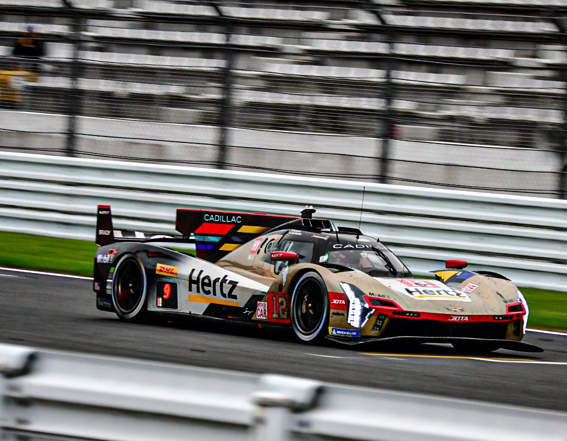 fu_mi_8_55's tweet photo. 2026 WEC 6HOURS OF FUJI

CADILLAC Hertz Team JOTA
CAR NO.12/38

#wecjp
#fujispeedway https://t.co/rs5YmGGGPJ
