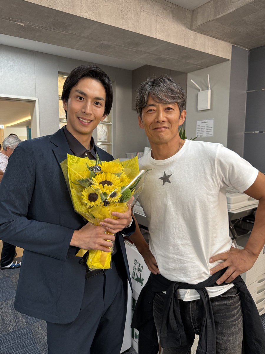 ichitomo96's tweet photo. 『#GTO』全11話ご視聴ありがとうございました‼︎
人として男としての「かっこよさ」を間近で見させて頂いた時間は、阿部が鬼塚先生に憧れたのと同様、僕自身が反町さんへの憧れを抱く時間でした。

素晴らしいキャスト•スタッフの皆様と一緒に作品を作れた事、阿部という役に出会えた事が財産です。 https://t.co/31cQQMg9iH