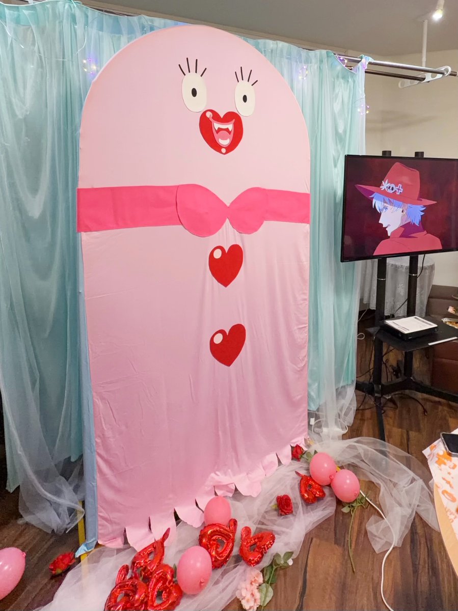 nao_9603's tweet photo. ⚠︎コスプレ/ Cosplay /吸死

おそくほー！！

一昨日はなんと吸死で吸血鬼いっぱい併せをしてきました🦇🦇
7人＋2匹＋1体の愉快なメンバーでした✨✨

まさかこのメンバー集まると思ってなかったので嬉しい🥹
また人間バージョンもやりましょう！！

#野球拳大好き0927 https://t.co/2uvrV4jsX6