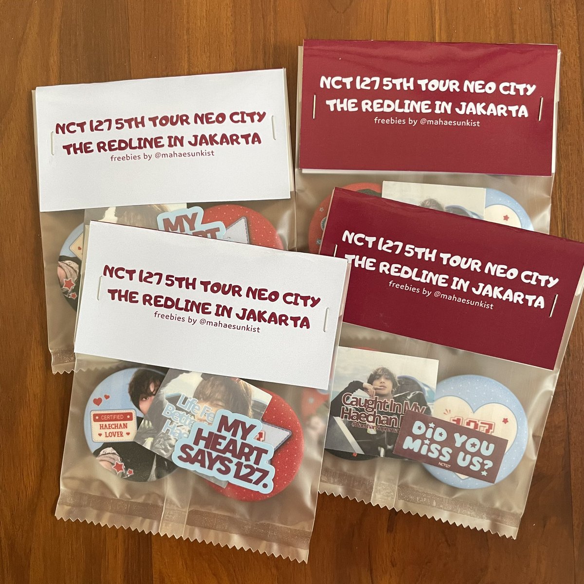 mahaesunkist's tweet photo. ♥️ freebies the redline in jakarta ♥️
by @mahaesunkist 

✿ 3 oct 2026
✿ Indonesia Arena, jkt
✿ limited quantity! 
✿ say hi 👋🏻 :P 

c u guys! 💭 https://t.co/CtYs2MUbc6