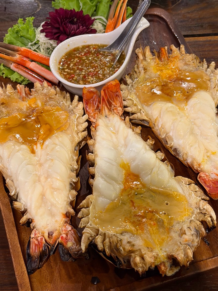 itfeelstory's tweet photo. คิดถึงกุ้งเผาอยุธยา อยากกินทุกวัน😭 https://t.co/hJp0iLMgdV