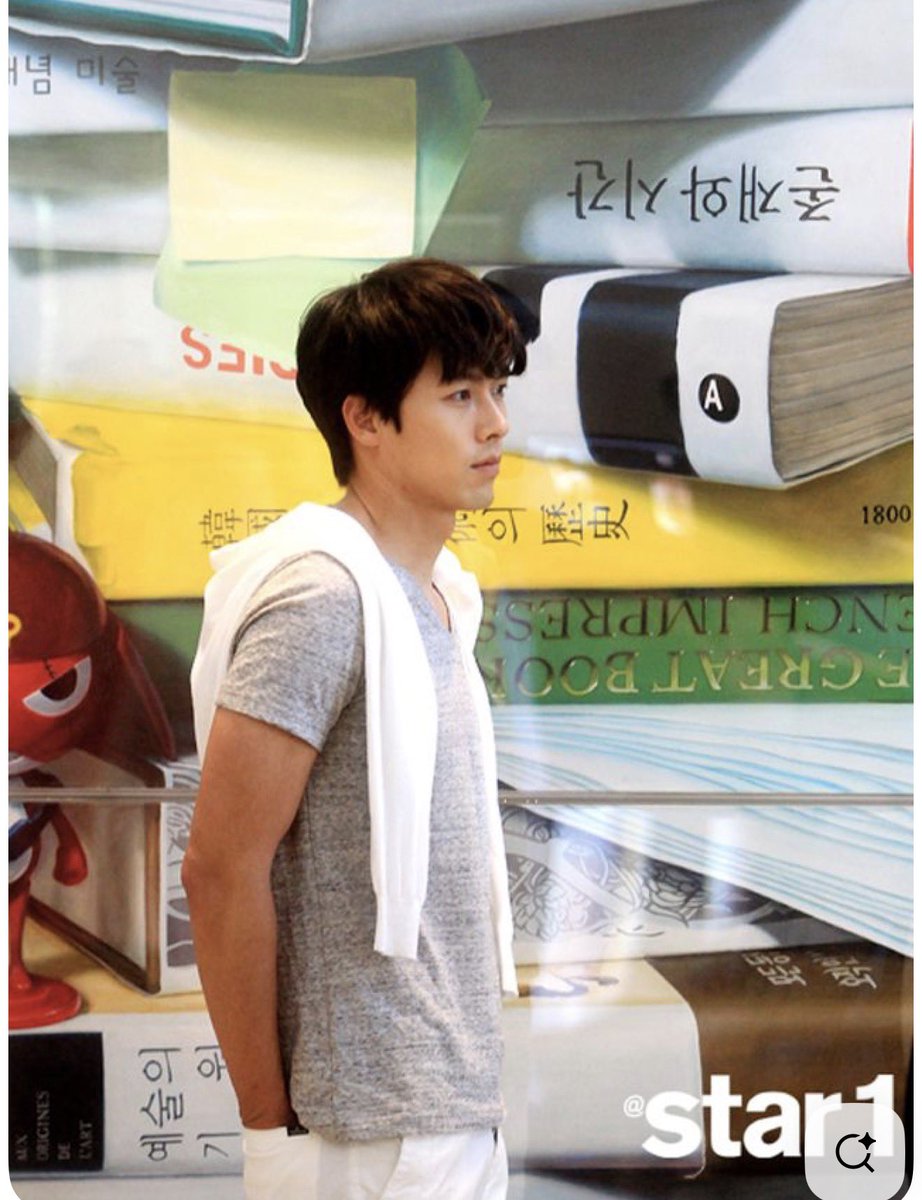 Nut_tita's tweet photo. นักข่าวถามว่า ตารางงานยุ่งกันขนาดนี้ เธอกับฮยอนบินสลับกันพาลูกเข้านอนหรือเปล่า ซนเยจินหัวเราะ "แน่นอนสิคะ เราก็เหมือนคู่อื่นๆ บางทีกล่อมลูกนอนแล้วก็หลับตามไปด้วย ตอนนี้เราสองคนโฟกัสกับการเลี้ยงลูกอย่างเต็มที่ เราเป็นคู่สามีภรรยาที่ธรรมดามาก ๆ… https://t.co/adSBhzcB0m