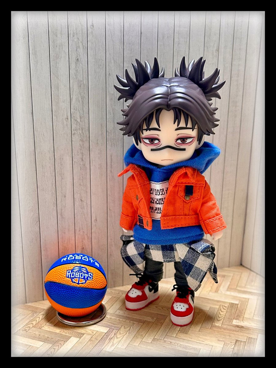 12ucha24's tweet photo. 本日届いたディーラー様からお迎えさせていただいたお兄ちゃんのお洋服🙏✨
応援している🏀チームのカラーのお洋服があって運命を感じた💙🧡 https://t.co/h4yaWCjsWx