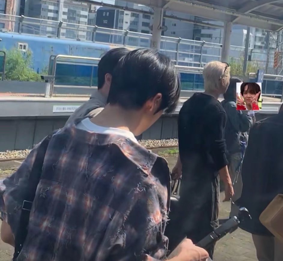 sunhaefs's tweet photo. THANKS GOD HAECHAN MASIH BLONDE 😭😭😭😭😭😭 https://t.co/c0NR9s41hI