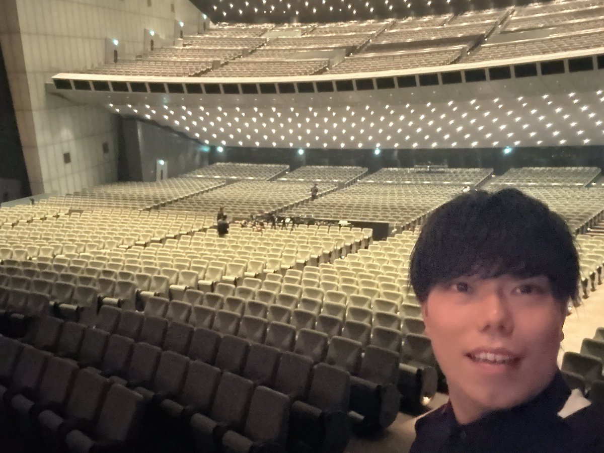 f_hiromitsu's tweet photo. #約束の果て
#READINGWORLD
 無事、全公演終えました！！

この物語の第一声、
手紙の1人『家内の皆々様』
を担当させていただきました。

この公演に参加させていただけたこと
携わってくださった皆様に感謝です。
本当にありがとうございました！！

カーテンコールで見た景色は一生忘れません。 https://t.co/9Hx9QNCnst
