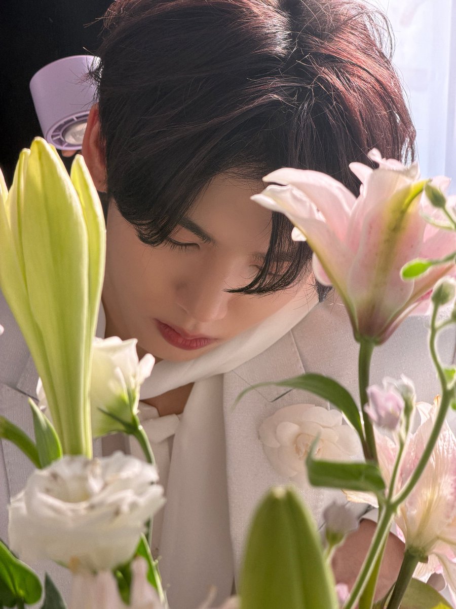 HANYUJINTURKEY's tweet photo. (3/4)

#HANYUJIN #한유진 #AND2BLE https://t.co/p3v3GqqpOk