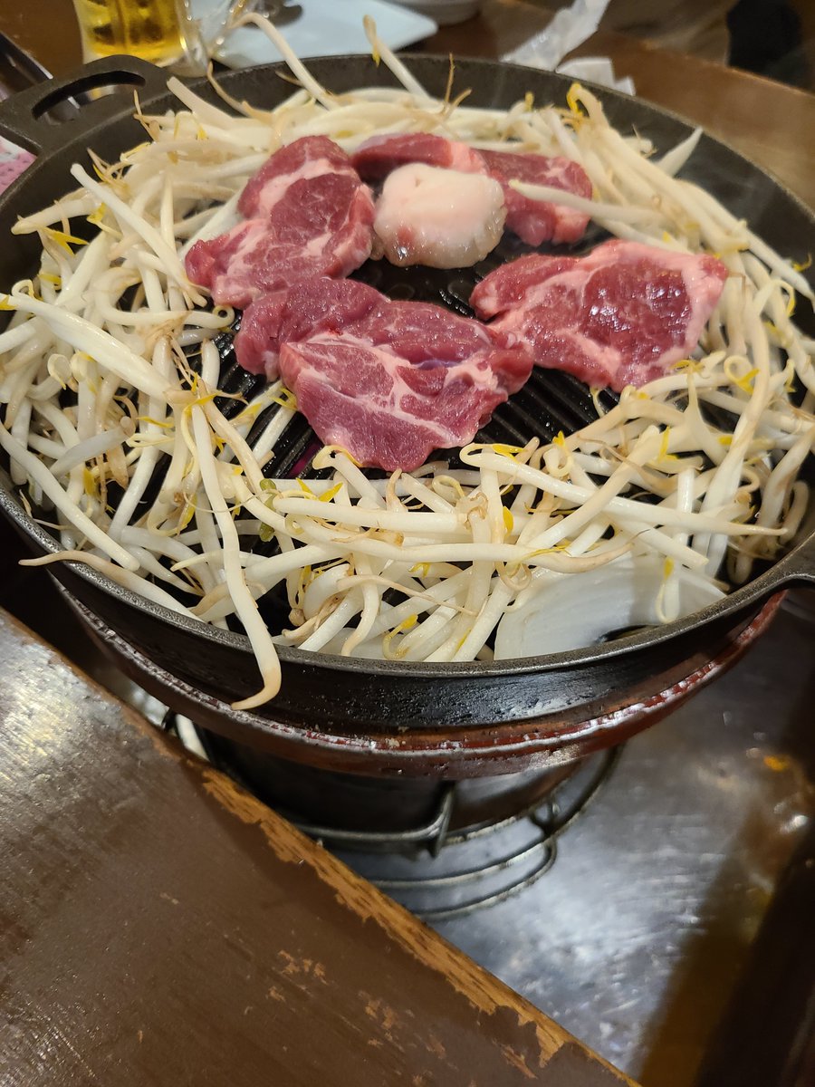 ba1daeovCIBQLnD's tweet photo. お疲れ😉✨さまです

今日は青森で焼肉🥩でした😋

ビール🍺飲むので食べて
明日からまた頑張りますわ✨

ベイは戦力外でましたね😰

小園投手も…残念です
獲得する球団とかはあると思いますので頑張れ🚩😃🚩 https://t.co/bduGDtLw5t