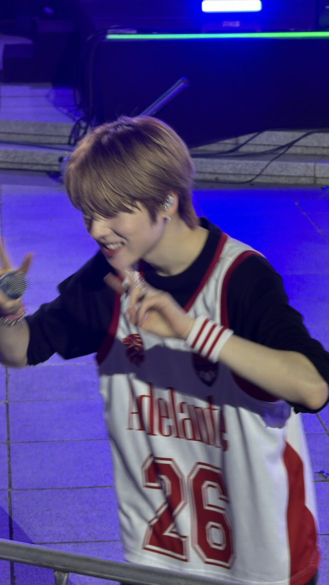 ssangssangeee's tweet photo. #사쿠야 https://t.co/CG6Y7Qlgai
