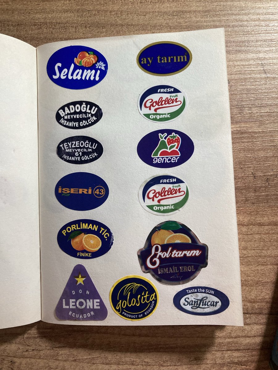 ortancacocukmus's tweet photo. manav sticker koleksiyonum 🍎🍏🍋🍑🥝🍊🍅🍓🍌 https://t.co/Iw1Wsee7fa
