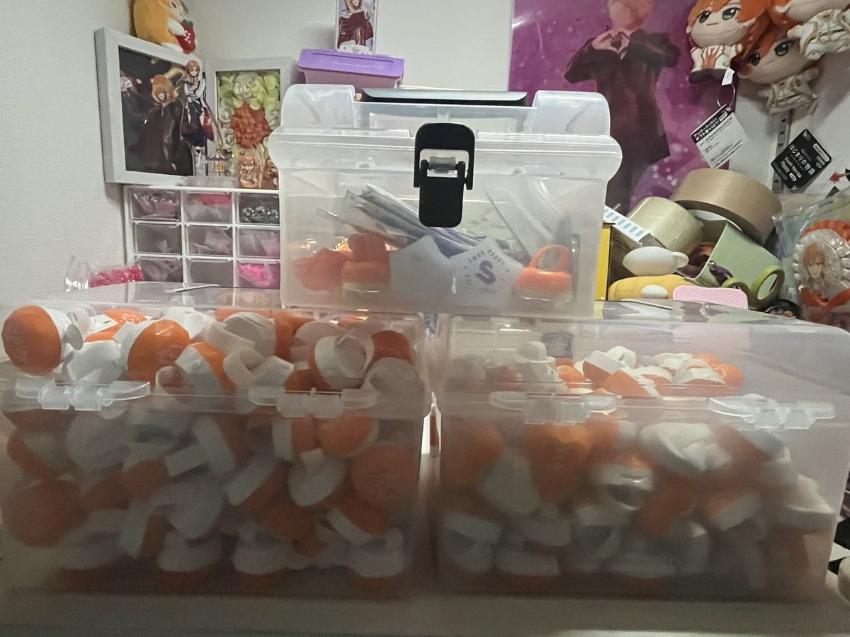 orangeusagi0728's tweet photo. さて
今からガンダム作ってくよ〜んჱ̒՞ ̳ᴗ ̫ ᴗ ̳՞꒱ https://t.co/QVXIyniVca