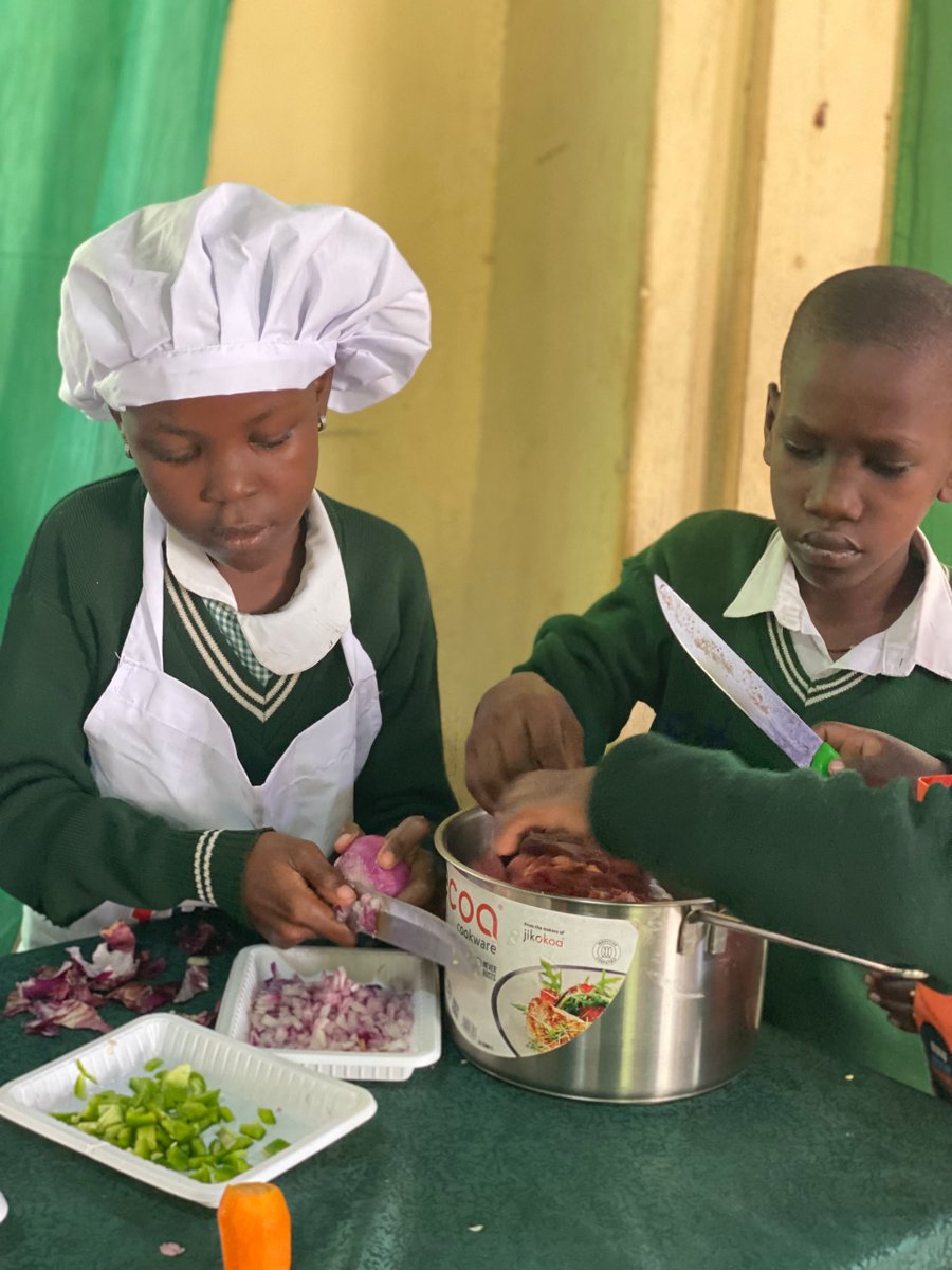 DetraEnergy's tweet photo. ⚡ EPC stations live: Beef 🥩 Rice 🍚 Cow Trotters 🍲, all champion-cooked, all hands-on. #ToToChallenge

@NREP_Uganda @UNEP @ICLEIAfrica @unacc_ug @teensuganda @UECCC1 @unacc_ug @Env_Alert @CERAIUg @CCUMEMD https://t.co/ZkkW2atp5n