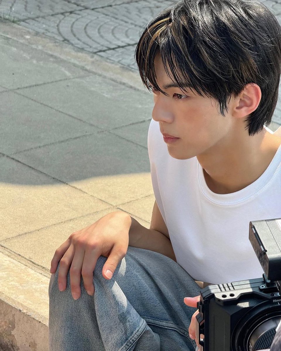 hoonddakim's tweet photo. 부활하라 https://t.co/h8pYsleJns