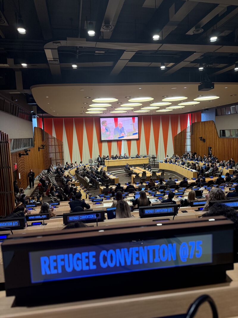 relonuganda's tweet photo. At #UNGA81, UN Member States reaffirmed their commitment to upholding the #1951RefugeeConvention as it marked its 75th anniversary.

Watch video: https://t.co/H95kUsUkz8, where @LMbokaniJerry called for full implementation of the 1951 Refugee Convention.

#RefugeeRights |#75Years https://t.co/KgktMl8fl4