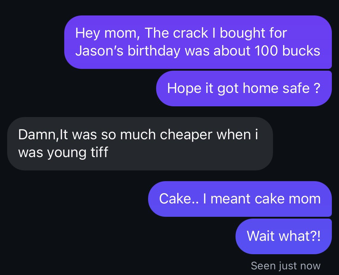 ohremzel's tweet photo. Autocorrect tried to set me up, but my Mom took the bait anyway 😭 https://t.co/qLDZqIe84x