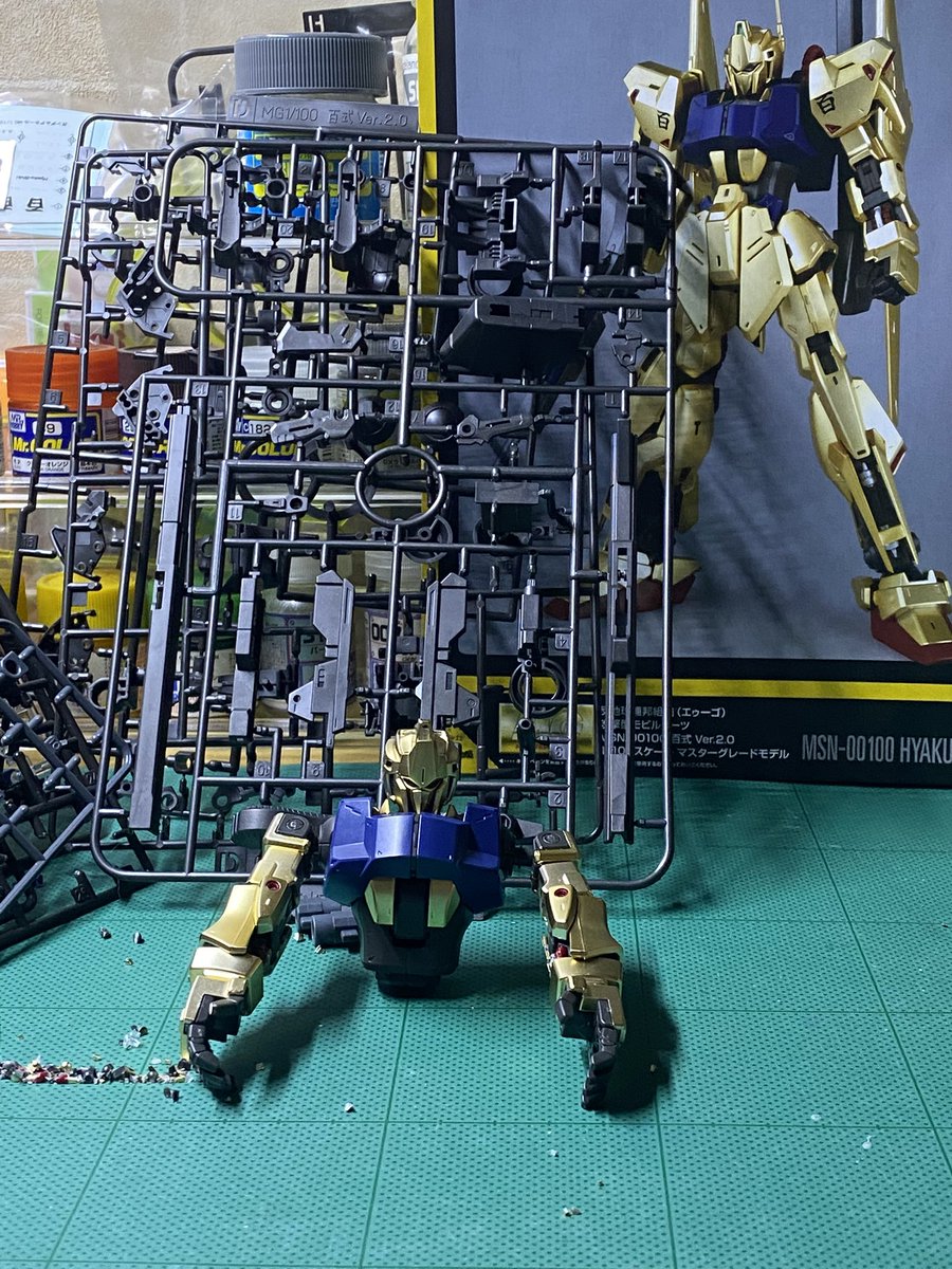 TEL49511193's tweet photo. ずーっと雨なので、作っていきます。
今日はここまで！
#ガンプラ好きとつながりたい #MG https://t.co/VZ1Nff22hJ