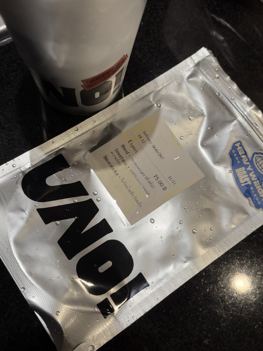 xisforunknownx's tweet photo. ของเค้าดีจริงวุ้ย เอสเย็นมันต้องหอมมัน ไม่ใช่แค่กาแฟใส่นมรสหวาน

#unocoffee https://t.co/vWQRdC0Mi8