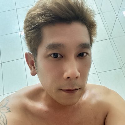 hurt303's tweet photo. #NewProfilePic (新個人資料照片) https://t.co/BNENFnj0Ld