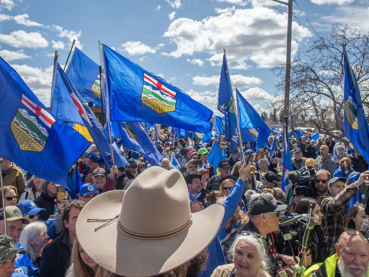 calgaryherald's tweet photo. Opinion: If separation succeeds, take note of what's in the plans for Alberta https://t.co/T9kFG3gtTf https://t.co/qINsoJybTS