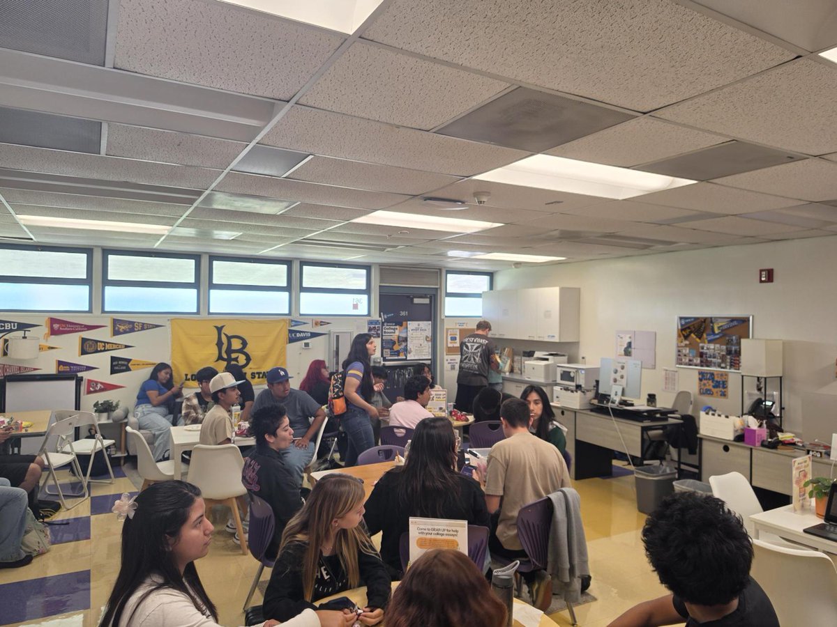 gearuplb's tweet photo. 🎉 Our first Fuel Up of 2026–2027 was a blast! Students tested their CSU knowledge with a fun Kahoot game. Next up: Financial Aid! Stay tuned for upcoming dates at NHS and JGHS. 🎓 https://t.co/4qcx5uo581
