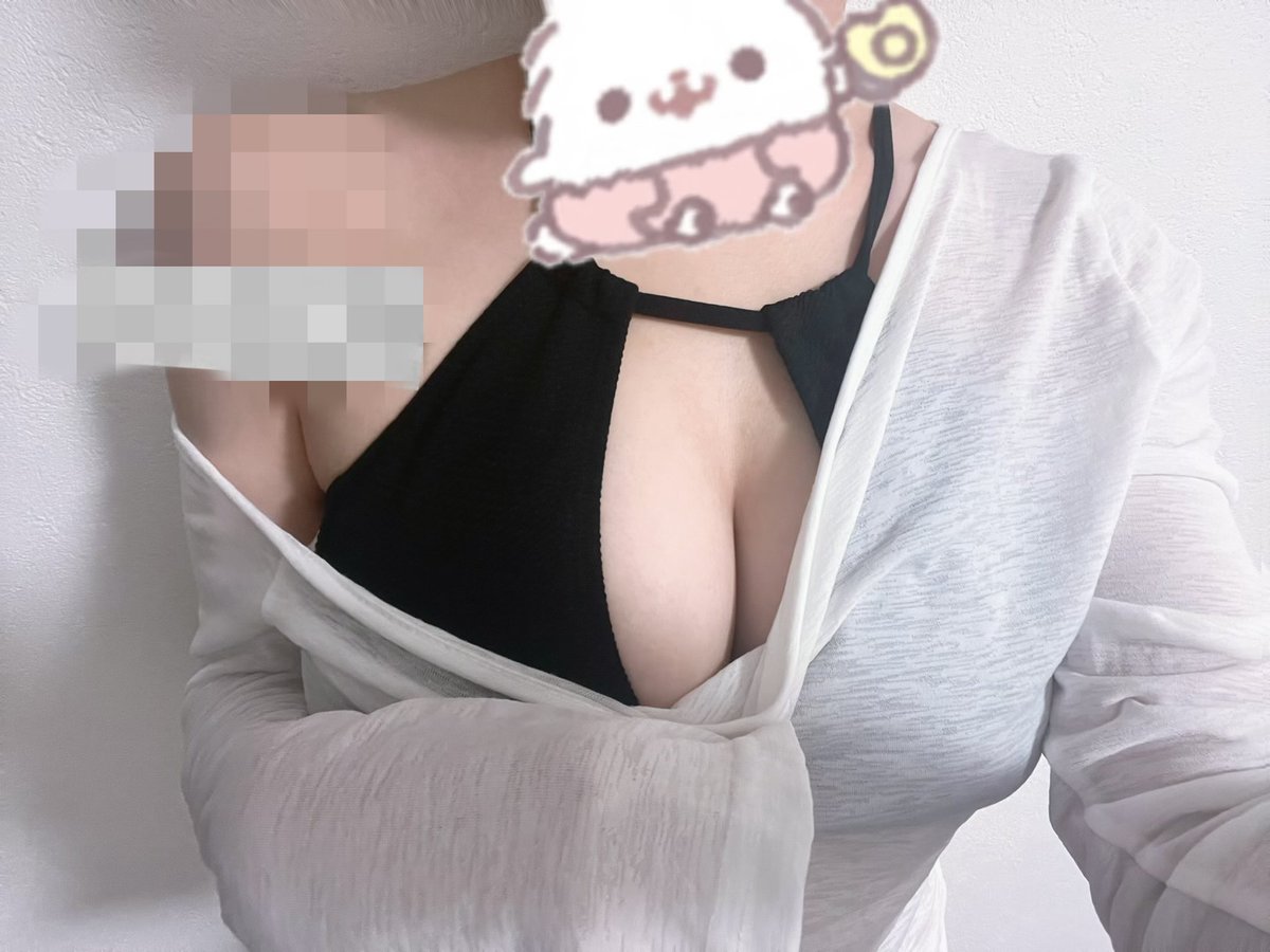 _nyanchanyuu's tweet photo. 最後にチラ見せ^ ̳ᴗ  ̫ ᴗ ̳^♡
tiktokで好評だった水着だよ~
勇気だしたから褒めてね??

 #裏垢女子  #裏垢男子 #水着  #むちむち  #筋肉すき  #大学生 https://t.co/PbrO9TXwDs