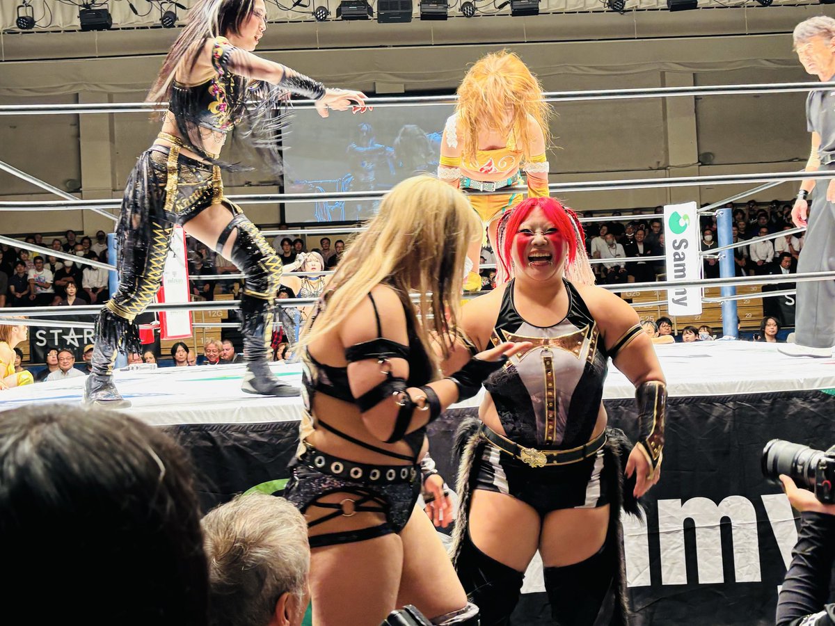 7rio7dog's tweet photo. 後楽園

フレネミーナツコ

#刀羅ナツコ
#渡辺桃
#STARDOM https://t.co/3z7Xx3GivO