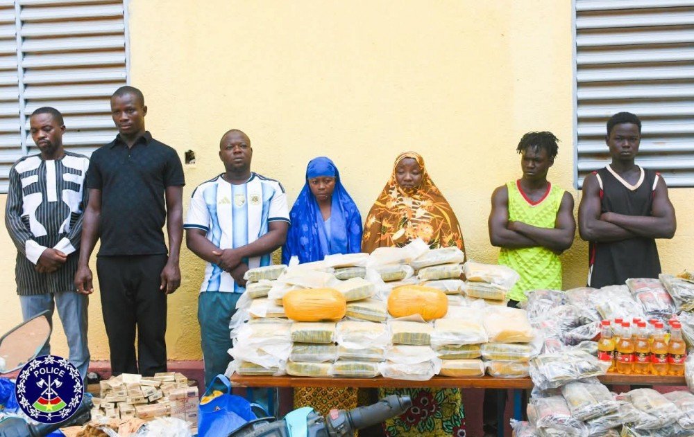 Koaci's tweet photo. Burkina Faso : près de 86 kg de cannabis saisis, un réseau bien structuré démantelé à Ouagadougou https://t.co/ya7ImYbqAn