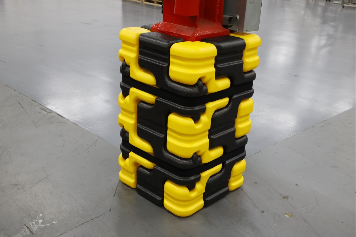 SentryProtect's tweet photo. It FITS! Column Sentry FIT - column protection that addresses the challenge of variable column sizes. No more guessing at sizes or trying to find the closest size. Column Sentry FIT adjusts to fit multiple column sizes; offering outstanding protection no matter the column size. https://t.co/f3524SLZNc