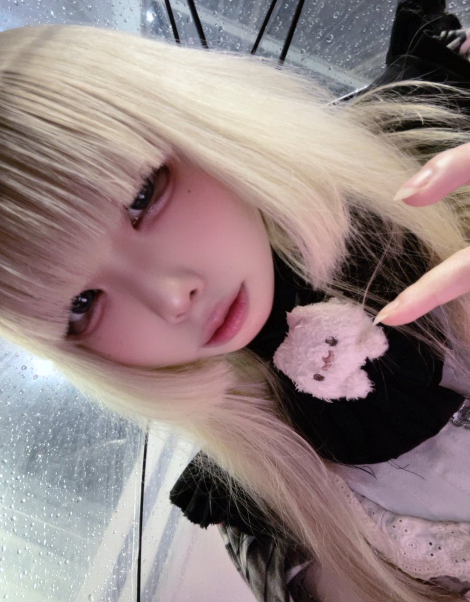 Suu_lpra's tweet photo. 21~5いてます‼️

前髪伸びすぎて、、、
切りたい、

 #京都  #会えるやさん  #自撮り界隈  #コンカフェ https://t.co/zQC1Yk530k