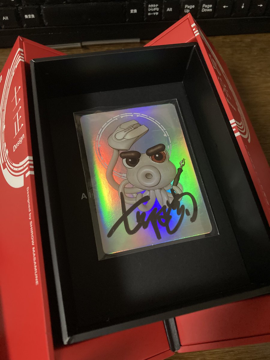 sTwoJapan's tweet photo. エレコムの士郎正宗マウス

フチコマカラー（赤）届いた！わーい！ 
…と開けたらカードがシークレットだった

今！？ｗ

あぶねー、赤2個買っといて良かった https://t.co/PAx4YFJ3js