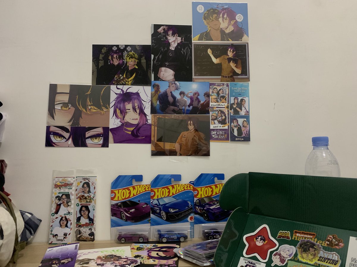 yutaforia's tweet photo. hhh akhirny stlh skian lama, ni art print #StormBeer kepake buat ngisi altar ^_^ https://t.co/mwzjrOeI3X