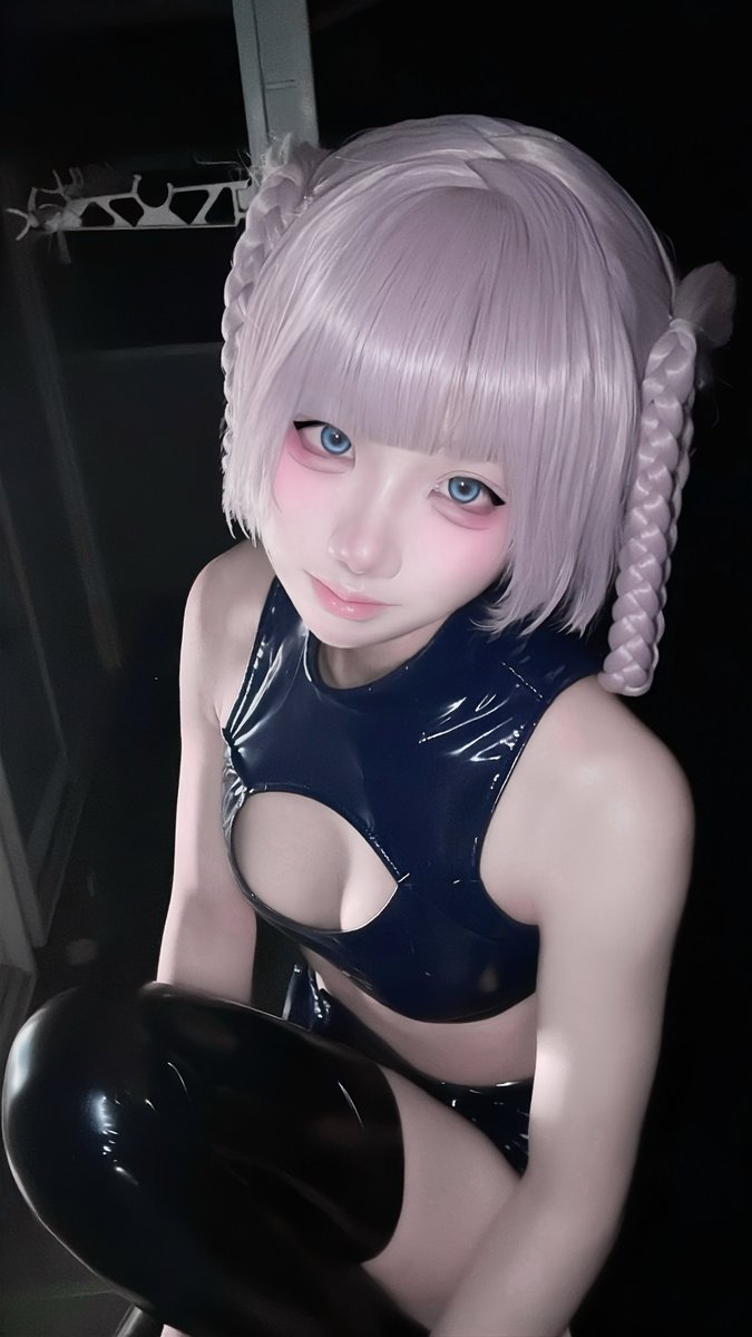 lurline2532's tweet photo. よふかしのうた https://t.co/MvByxpRnW5