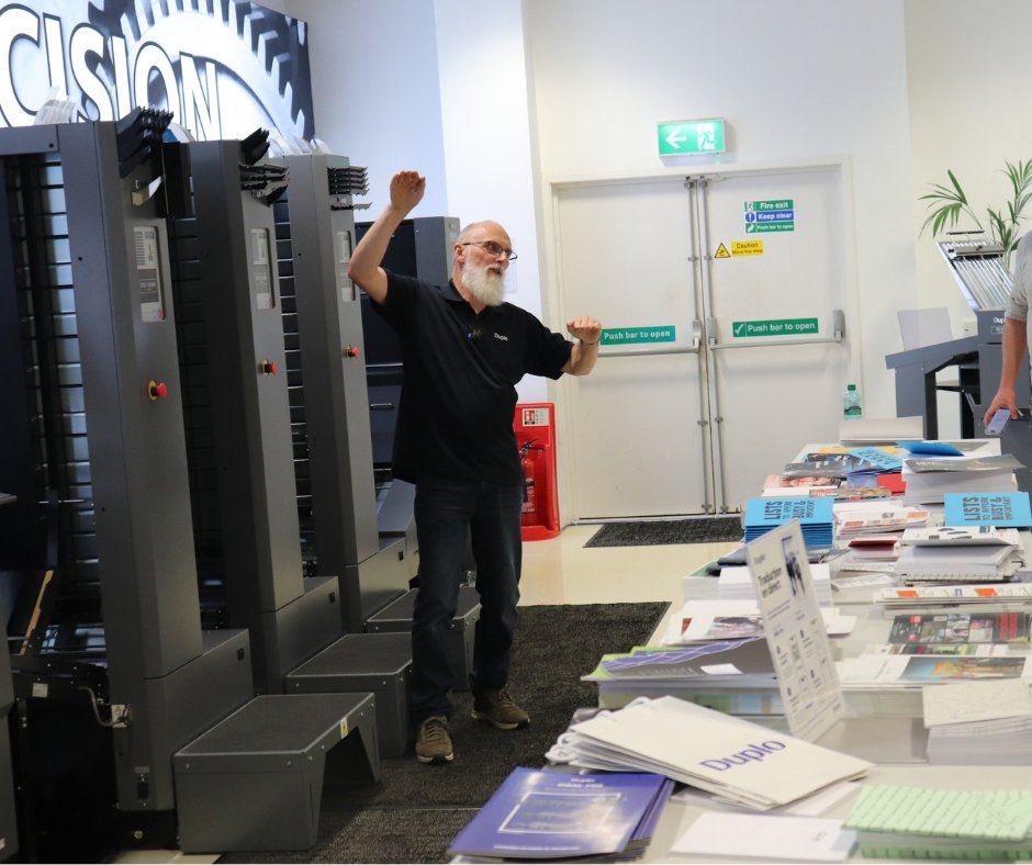 Duploint's tweet photo. Yesterday we welcomed our first guests to our expanded showroom with @DuploFrance.
After months of planning and work behind the scenes, it was great to see the new space being used for demonstrations, conversations and time with our product specialists.

#OneDuplo #PrintFinishing https://t.co/Yy9KYlZX0I