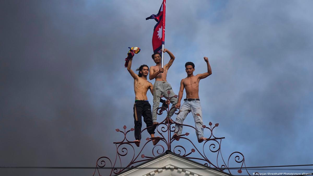 PrinceSajnani's tweet photo. Six months of change?

Six months of #BalenShah govt raise a hard question: the #NepalGenZProtest brought down the old political order, but building a functioning system is proving harder. Stalled reforms, delays &amp; growing concerns over power concentration remain. @smadixit https://t.co/VCtjPkj9wY