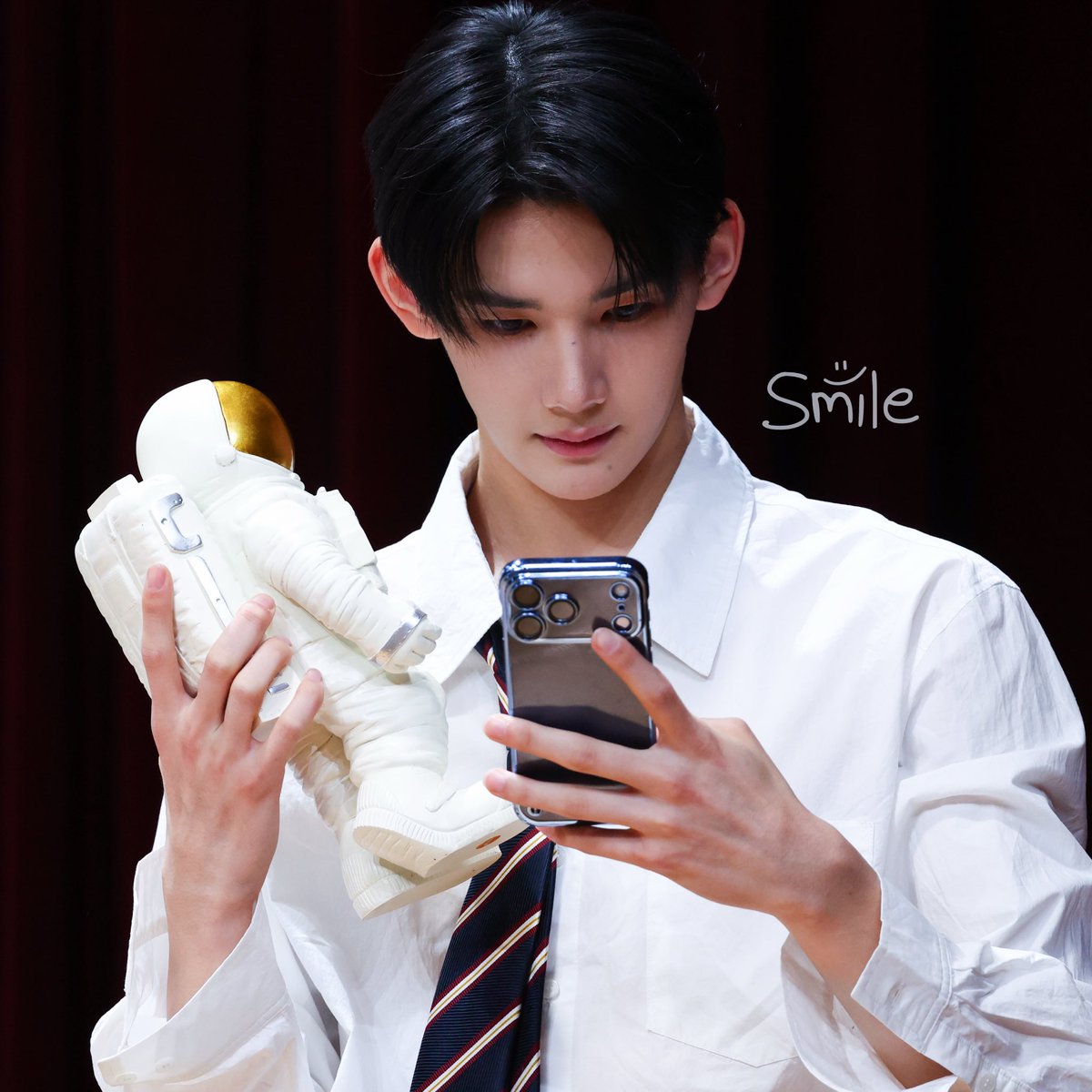 smilee0708's tweet photo. 260929
Mark on Me 韓国 WEVERSE 
スペシャルオフライン・ファンサイン会
🤳🏻
#ジョウ #JO #죠 #앤팀 #andTEAM https://t.co/GbBAkLYYQc