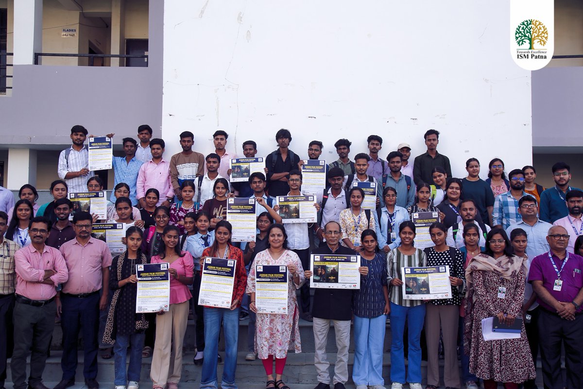 ISMPatna's tweet photo. Sharing a few glimpses from the Jagran Film Festival Pre-Premiere with you. 
Here are some memorable moments captured from the event. Take a look and relive the experience with us!
.
.
.
.

#ISMPatna #JagranFilmFestival #CampusEvent #CollegeStudents #IndianCinema #Patna https://t.co/ur5wWWXyST
