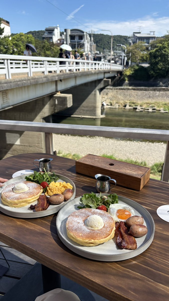 ririiaav's tweet photo. 定期的に食べたくなるパンケーキ🥞 https://t.co/Tfme8tWUas
