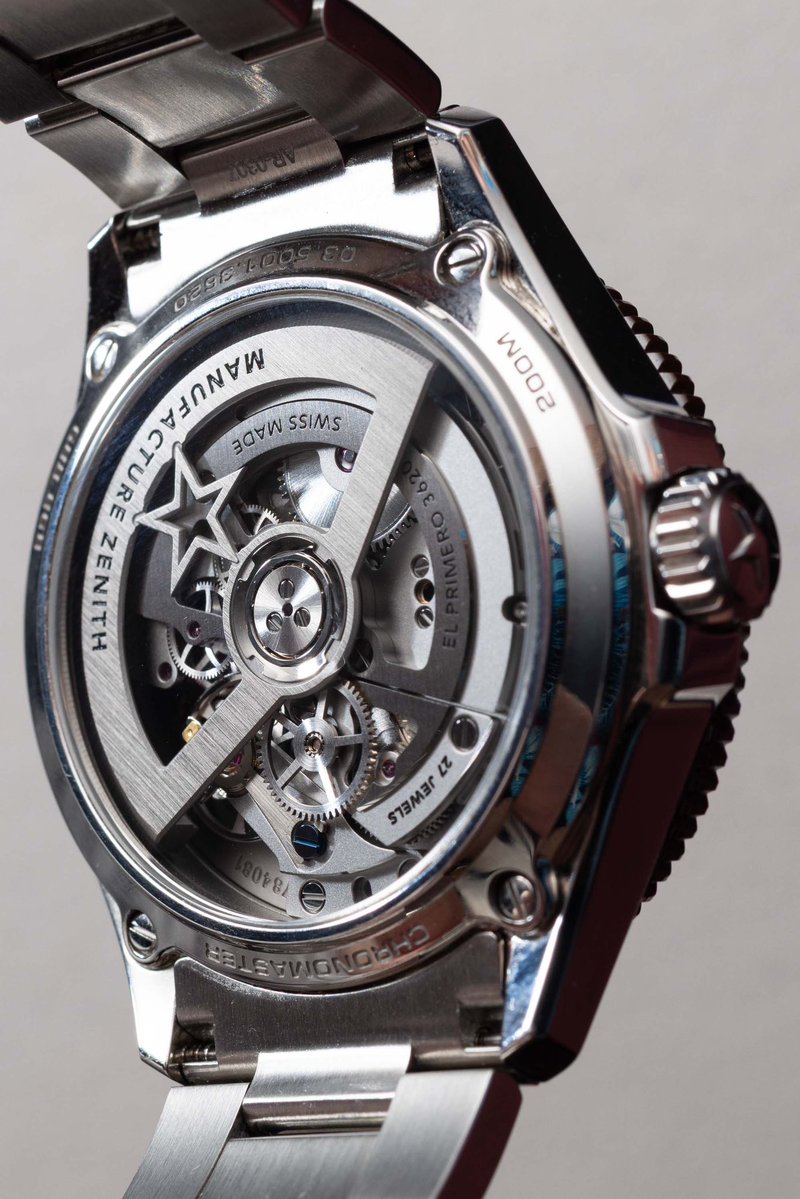 aBlogtoWatch's tweet photo. The Zenith Chronomaster Solo Sport collection caused a stir at its announcement, bringing a more traditional dive-style watch to the catalog. Featuring a 40mm stainless steel case, 200m water resistance, and Zenith’s excellent new ZENCLASP micro-adjust system, it offers feature-packed high-beat performance — at a cost. Ariel has the full story over on aBlogtoWatch. 

https://t.co/oWPQyKCTZj