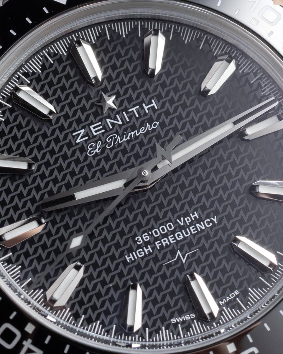 aBlogtoWatch's tweet photo. The Zenith Chronomaster Solo Sport collection caused a stir at its announcement, bringing a more traditional dive-style watch to the catalog. Featuring a 40mm stainless steel case, 200m water resistance, and Zenith’s excellent new ZENCLASP micro-adjust system, it offers feature-packed high-beat performance — at a cost. Ariel has the full story over on aBlogtoWatch. 

https://t.co/oWPQyKCTZj
