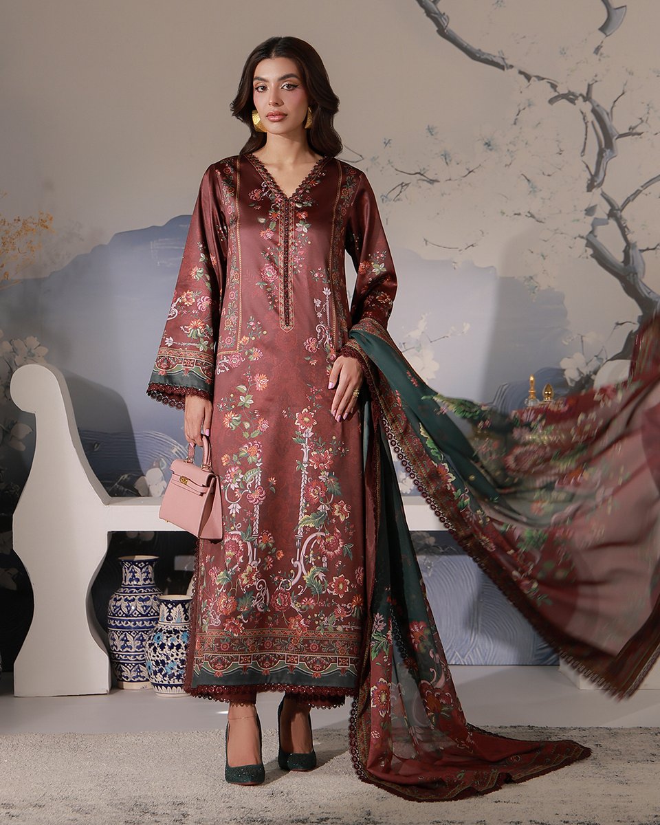 asimjofa's tweet photo. Charmeuse Silk Collection by Asim Jofa | Launching Tomorrow (30th) September at 3 PM
AJCS-02 | Unstitched | 3 PCS

Deep chocolate brown takes on a captivating new character through intricate teal accents woven into an arresting print.

#AsimJofa #Silk #CharmeuseSilk #Pakistani https://t.co/LparVRxABx