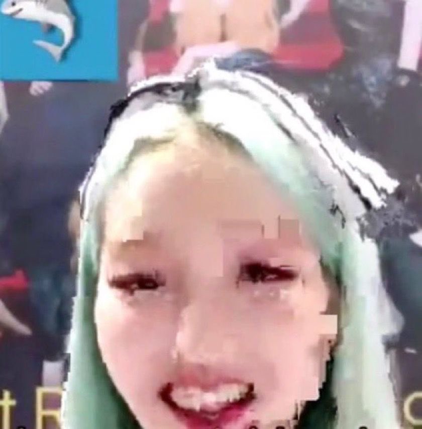 tulipchuu's tweet photo. My papa  bought me so mych pipeline punch monster again so i have to get drink the 200cal monster *Cries* i love him so its Ok  i will just have to restrict more food to count for the liquid cals https://t.co/YcdidTT7V8