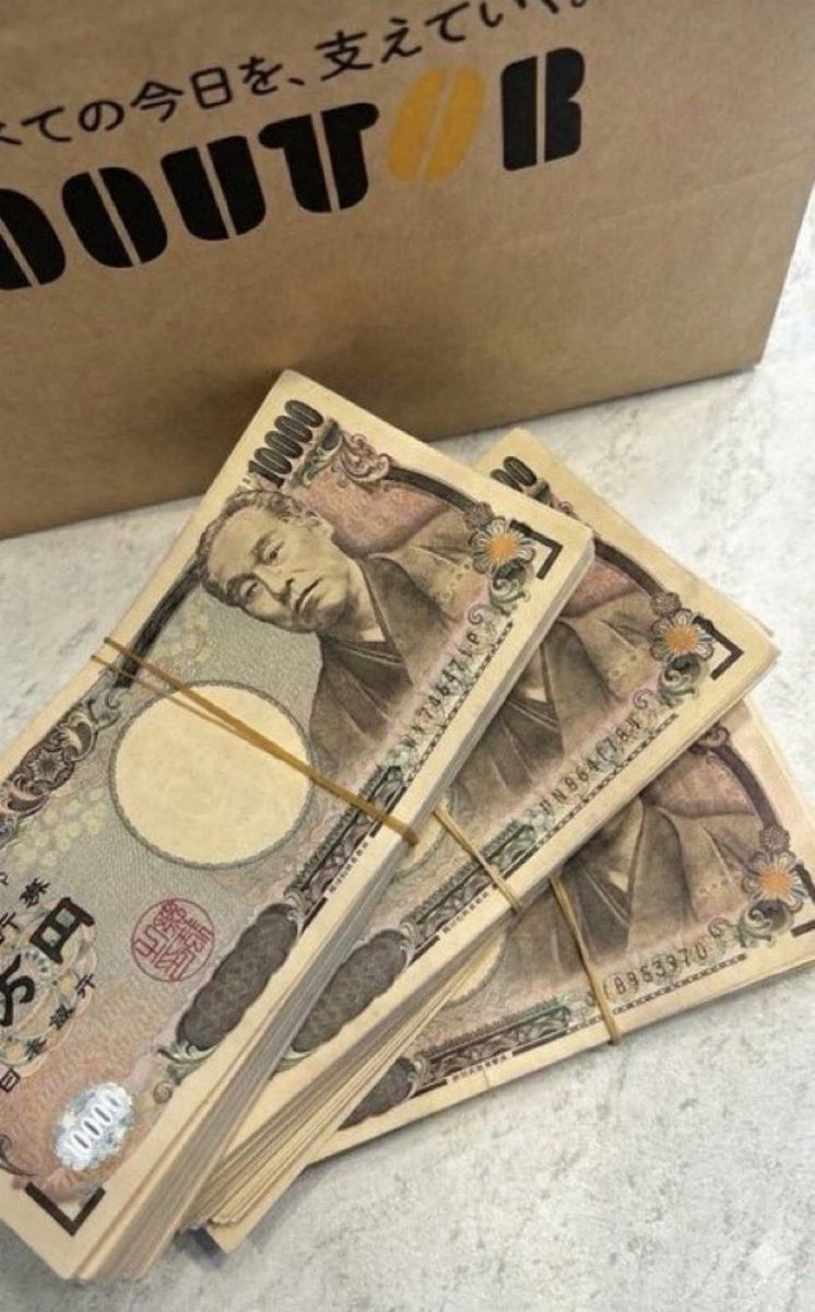 Sandrarfouk's tweet photo. あなたなら、どっちを選ぶ？

① 現金500万円をもらう
or
② 1ヶ月間、完全に自由な休暇を過ごす https://t.co/nhCeBzqI2M