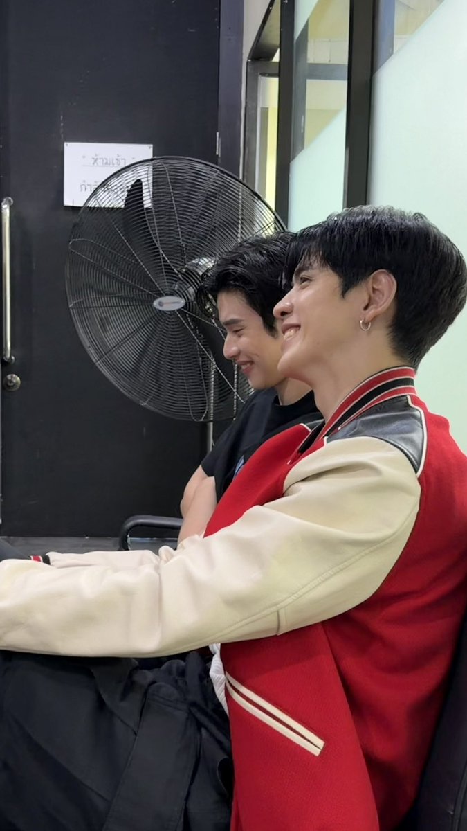 Vilaaaaa_m's tweet photo. 📸 

#หนึ่งสองสามสี่ห้าหกเจ็ดแปด https://t.co/xyY040V2vD