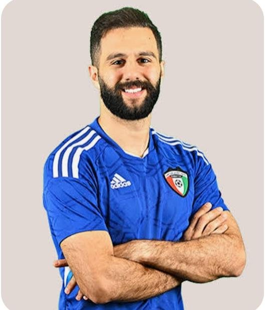 ali_kuwaitawy's tweet photo. الى مدرب منتخب الكويت هيليو سوزا 
عندك باك يمين واحد مادري اثنين شنو يمنع تاخذ بدر جمال، تبارك الرحمن لياقه قوة سرعه + مراقبه + نزعة هجومية 
ليش ما ��خذته  ، سوزا ما اعتقد ما شفته 🤔‼️❓️ https://t.co/kQbj57Gdnr