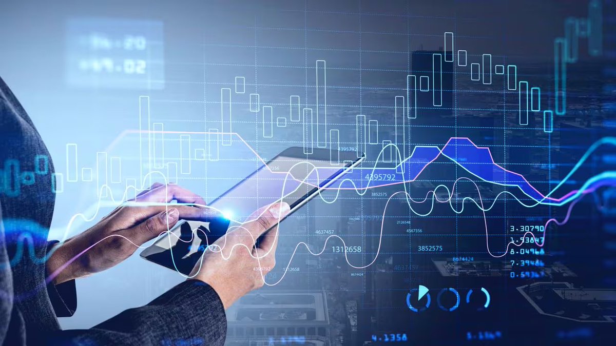 istrangeeyes's tweet photo. India's benchmark stock indices closed lower for the second consecutive session, with the Nifty hovering near the 22,700 mark. At the close, the Sensex fell 242.65 points (0.33%) to 72,529.07, while the Nifty dropped 64.05 points (0.28%) to 22,716.20. Market breadth was negative, with 1,871 stocks advancing, 2,321 declining, and 164 remaining unchanged.

The market remained under pressure on the monthly contract expiry day, extending the recent pullback trend. Benchmark indices opened weak and stayed subdued for most of the session; they briefly approached six-month lows before staging a modest recovery.

Sectorally, selling pressure was widespread; real estate, IT, and auto sectors led the decline, while metals and pharmaceuticals bucked the trend to close higher. The broader market also faced selling pressure, with both mid-cap and small-cap indices falling by approximately 1%.

Global factors continued to weigh on the market, including elevated crude oil prices, firm US 10-year Treasury yields, and a weakening rupee driven by sustained foreign capital outflows. However, oversold conditions and expiry-related trading activity prompted a rebound from intraday lows, limiting the overall decline.

From a technical perspective, the Nifty tested a key long-term support level—the 200-week simple moving average (200-WSMA) near 22,600—and successfully held it; the next critical support level lies near 22,400. After a sharp intraday drop, the market found support around the 22,570/72,000 levels and recovered some of the ground lost earlier in the session. A "Doji" pattern has formed on the daily chart, while intraday charts continue to show signs of weakness, suggesting a risk of further decline from current levels. We believe the short-term market trend remains weak, although the possibility of a quick intraday rebound cannot be ruled out. For intraday traders, the 22,600/72,200 level serves as a key support zone; a break below this area could extend the pullback to the 22,850–23,000/73,000–73,500 range. On the downside, should the market fall below 22,600/72,200, selling pressure could intensify, potentially pushing the market down to the 22,500–22,400/72,000–71,700 levels.

While most sectors remain under significant pressure, the pharmaceutical sector has demonstrated notable resilience; in contrast, the IT and FMCG sectors face a risk of further weakening. Given current market conditions, we maintain a cautious stance and advise monitoring key index levels closely for further directional signals.