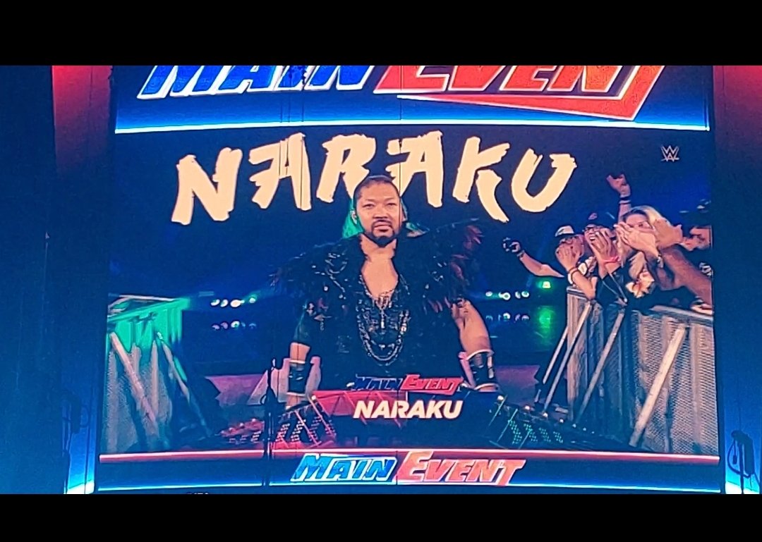 JustinWatry's tweet photo. NARAKU last night from Raw in Milwaukee. #WWE #NXT #MainEvent https://t.co/rH3AkwLadk