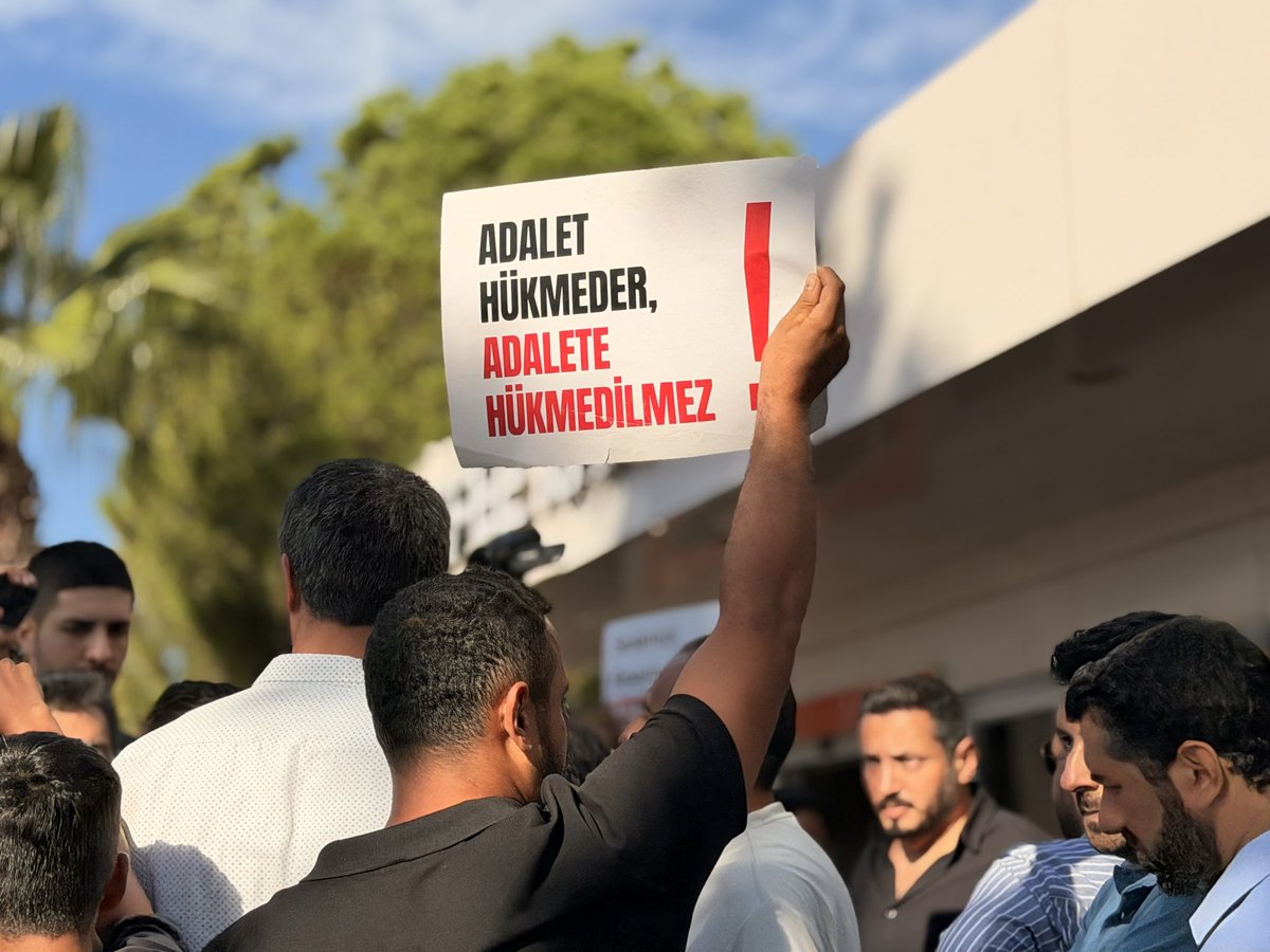 frknhrkti's tweet photo. ADALET İSTİYORUZ, AYRICALIK DEĞİL! 

- 29.09.2026 | Osmaniye Adliyesi Önü 

#28ŞubatHortladı
#OsmaniyeAdliyesi
#KuranOkumakSuçMu https://t.co/Z3QOZ0OCBc