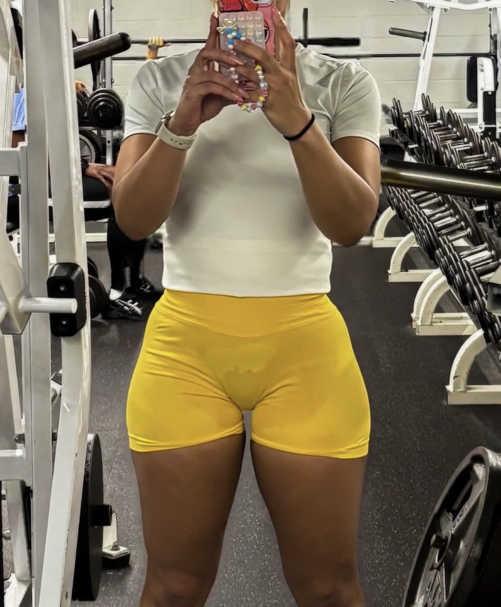 dabuttlover69's tweet photo. Mornin Moves #fitchick #thickology #firm https://t.co/XgVPbL4IcL