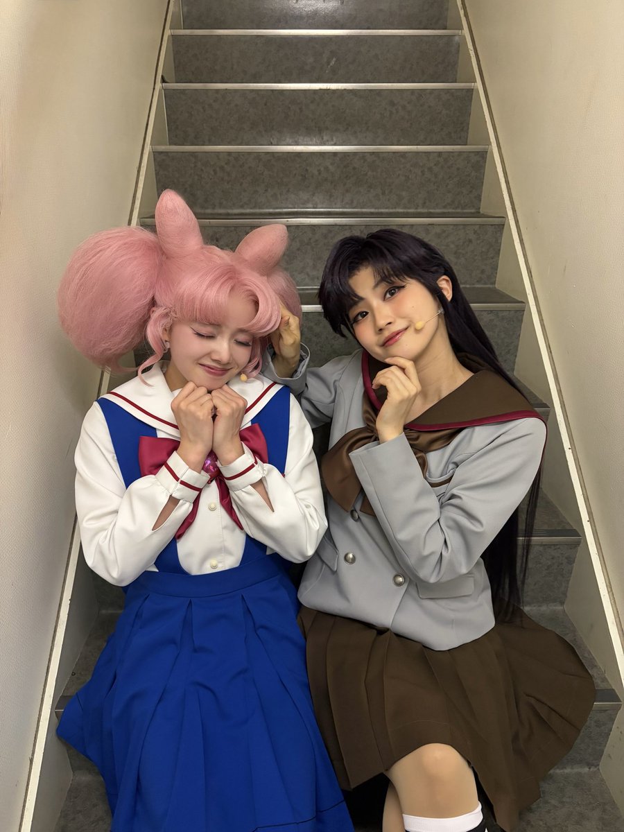 051021marin's tweet photo. #美少女戦士セーラームーン
-Shining Theater Shinagawa Tokyo-

Team Silver Moon 公演
無事に4公演を終えることができました🌙

今は不安から解き放たれて、
とってもお腹がすいてきました���！笑
今日は自分のことを甘やかして、
美味しいものを沢山食べちゃおうかな〜
なんて思っています🤭

この2日間本当に沢山の方に支えていただき
温かい人たちに囲まれて公演ができることを
改めて幸せだなと感じました。

雨の中ご来場くださった皆様、
そしてピンクを振って応援するために
わざわざ駆けつけてくださった皆様、
本当にありがとうございました。

皆様の顔が見えただけで、
涙が出そうになるくらい幸せで嬉しかったです🩷
ちゃんと泣くのは我慢したからね( ≖ᴗ≖​)笑

次はTeam Gold Moonの公演で
お会いしましょう🌙🩷

みんな、��いすき！

#PrettyGuardianSailorMoon 
-Shining Theater Shinagawa Tokyo-

Team Silver Moon performances
We successfully finished all four shows! 🌙

Now that all the nervousness is gone,
I’m suddenly getting sooo hungry!! 
Maybe I’ll spoil myself a little this time
and eat lots of delicious food~ 🤭 

Over these past two days, I was truly supported by so many people, and it made me realize once again how happy I am to be able to perform surrounded by such warm and wonderful people.

Once again, thank you so much to everyone who came to see us despite the rain,
and to everyone who went out of their way to come and support me, waving your pink lights. 

Just seeing all of your faces made me so happy and touched that I almost cried. 🩷
I managed to hold back my tears, though! ( ≖ᴗ≖​)

I’ll see you all next time at a Team Gold Moon performance! 🌙🩷

I love you all so, so much!

#prettyguardiansailormoonshiningtheater #shiningtheater #シャイニングシアター
