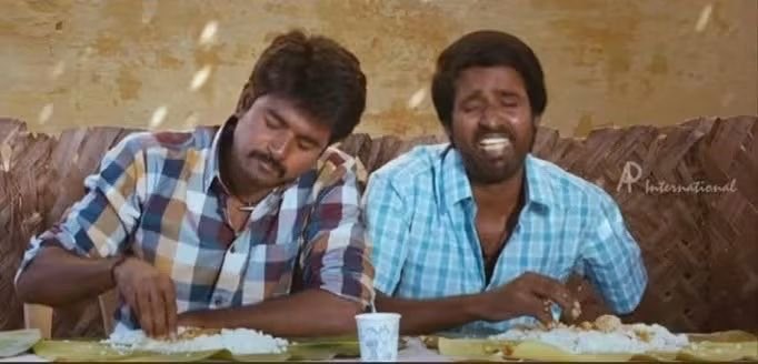 venkatsd023's tweet photo. தற்குறி ஐடி விங் : ஐயய்யோ.. எடப்பாடி ஆபாசமா  பேசிட்டாரு.. 
ஐயய்யோ..எடப்பாடி ஆபாசமா பேசிட்டாரு.. 

அப்படி என்னய்யா ஆபாசமா பேசிட்டாரு.. 

தற்குறி ஐடி விங் : “பெத்தவங்களோட வாழனும், மனைவி, பிள்ளைகளோட வாழனும்னு சொல்லிட்டாருங்க..” https://t.co/NFzF6JsBda